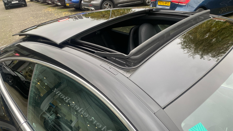 Mercedes-Benz Cle 300 4Matic AMG Line Premium 2dr 9G-Tronic Petrol Coupe